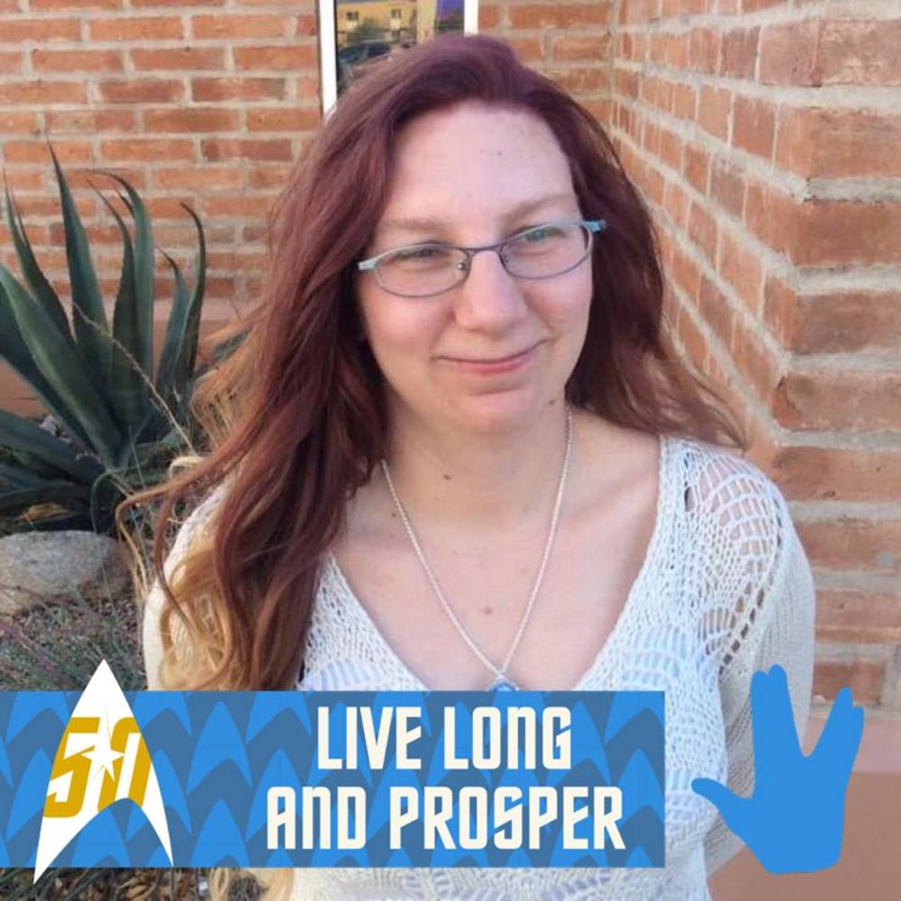 Meet your Posher, Thora